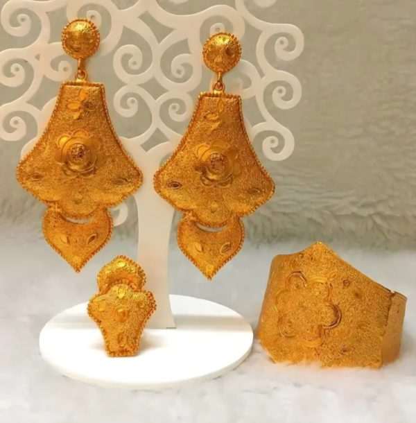 Ngalam Earring Set